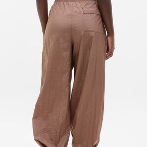 NWT Athleta Women’s Lunar Utility Pants